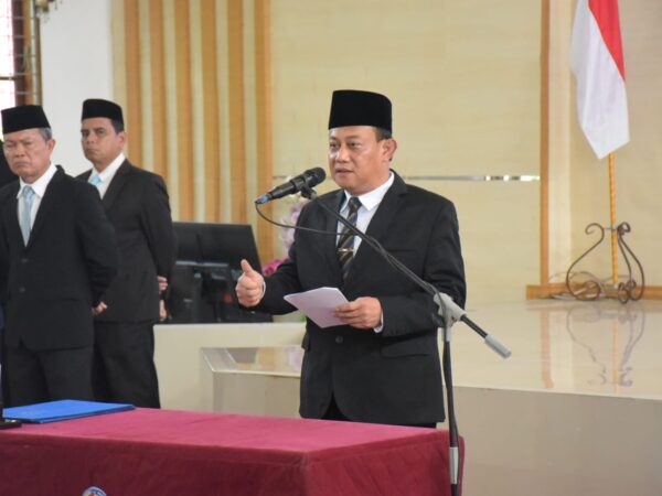 Perkuat Organisasi, Pemkab Deli Serdang Lantik 18 Pejabat dan Kepala Sekolah
