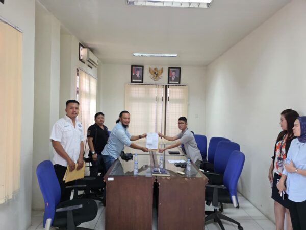 Diduga Lakukan Tying Agreement dan Diskriminasi Mitra Lokal, Telkomsel Resmi Dilaporkan ke KPPU Kanwil I Medan
