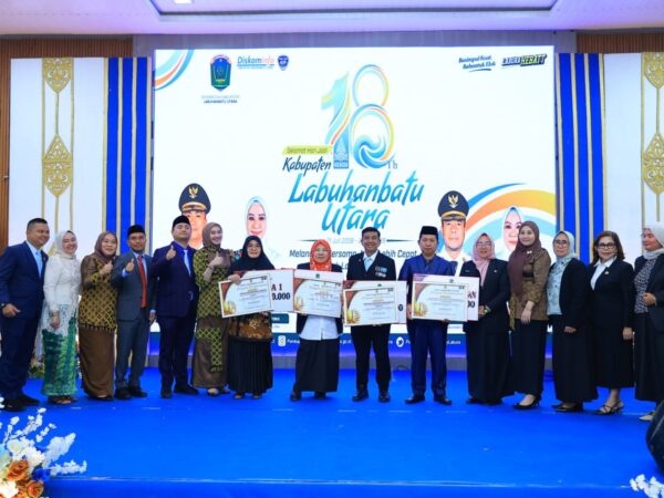 Dedy Aksaris Arief Bawa Dinas PPPA Labura Raih Prestasi Juara Harapan Lomba Inovasi Tingkat OPD